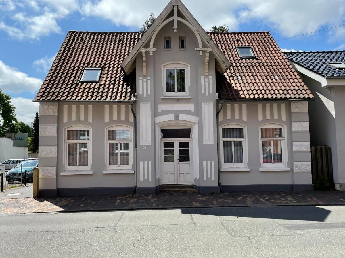 Citygluecknms - Direkt Am Bahnhof Und Einkaufszentrum 노이뮌스터 외부 사진